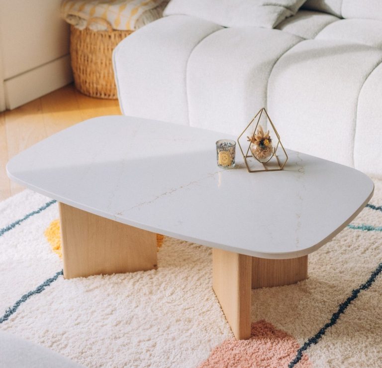 table basse haute de gamme artisanal silestone et Chêne Epure mobilier